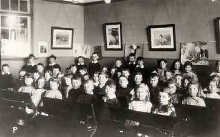 Picture of Bedlington, West End Junior School class