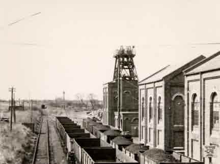 Picture of Nedderton Colliery and Coal Wagons