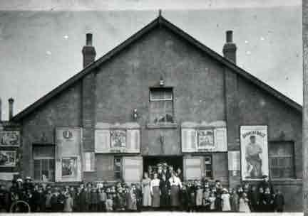 Picture of Cramlington, Cinema and School Group, Klondyke
