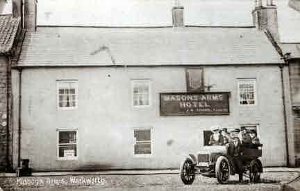 Picture of Warkworth, Mason's Arms Hotel